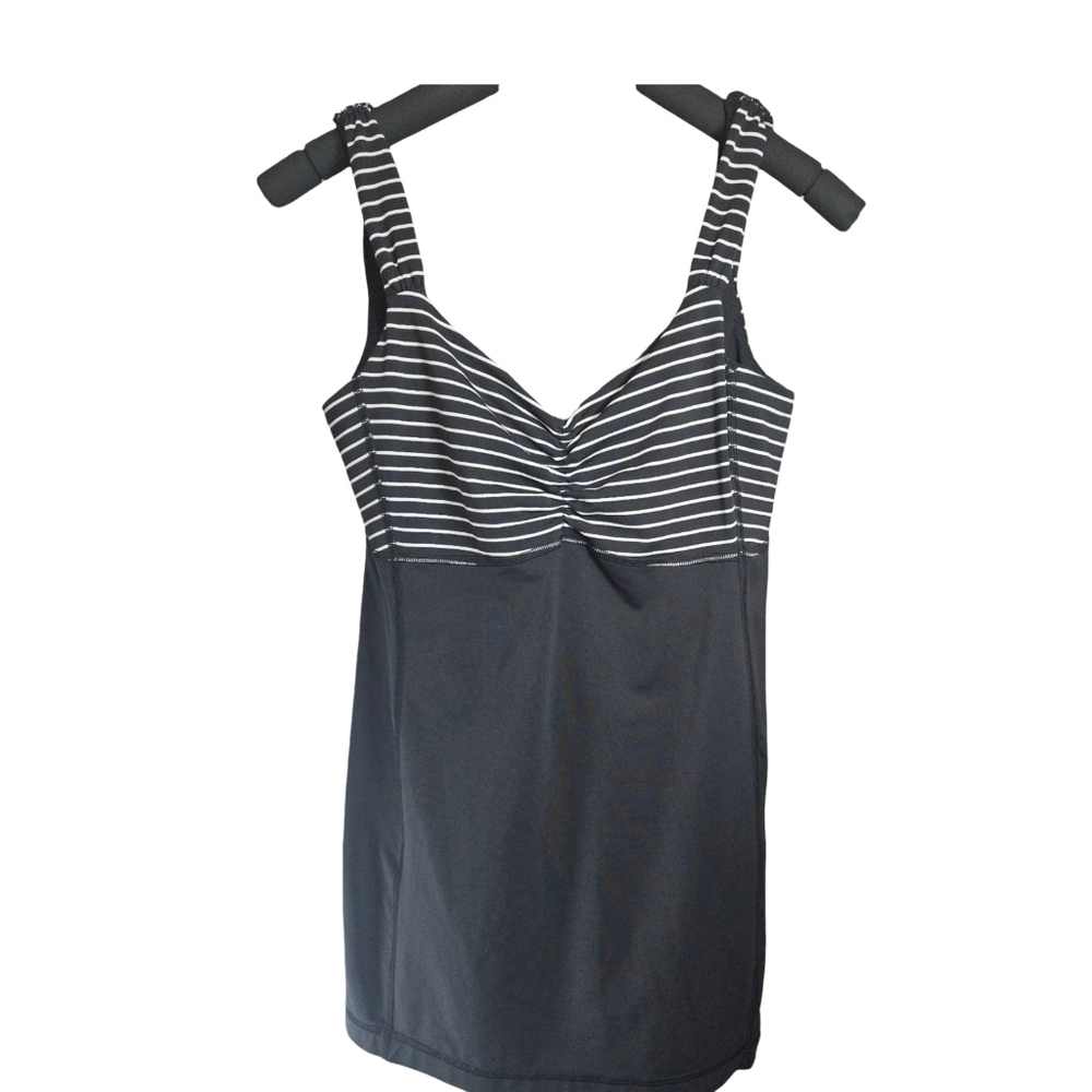 lululemon athletica Black and White Striped Bikini Top size 8